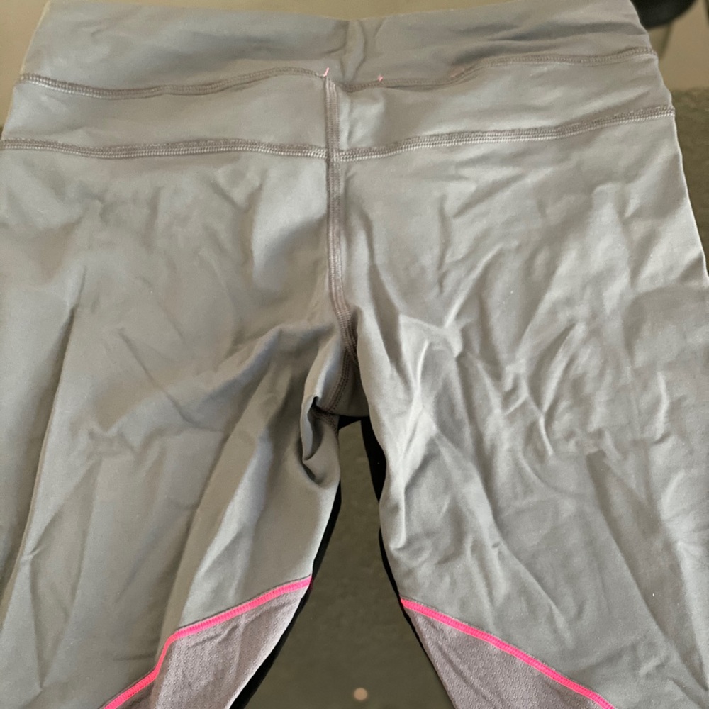 Lululemon Pants - Picture 6 of 7